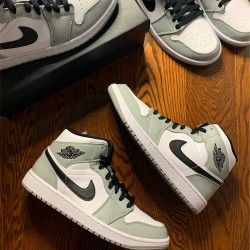 Kixify Nike Air Jordan 1 Mid Light Smoke Grey Light Smoke Grey/Black-White