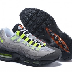 Kixify Unisex Nike Air Max 95 OG QS Blacksafety Orangevolt Kicks 810374-078