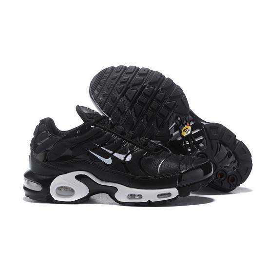 Kixify Men Nike Air Max Plus Tn Black and White Kicks