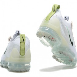 Kixify Unisex Nike Air VaporMax 2021 Flyknit White and Black Kicks